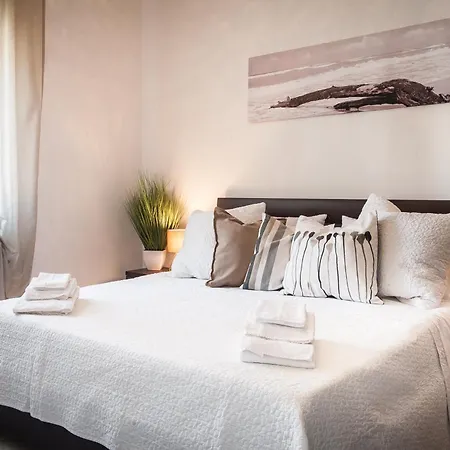 Apartment Palestrina *